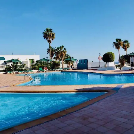 Apartment Apartment Florencia Mit Pool, Nahe Playa Chica Puerto del Carmen (Lanzarote)